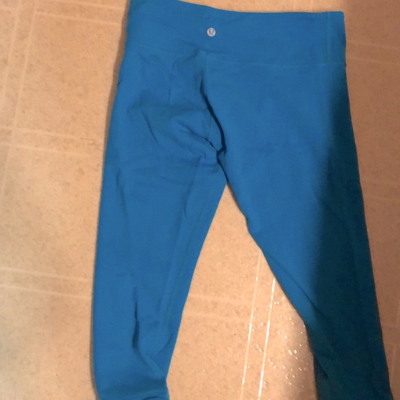 Lululemon reversible leggings! - Picture 2 of 2